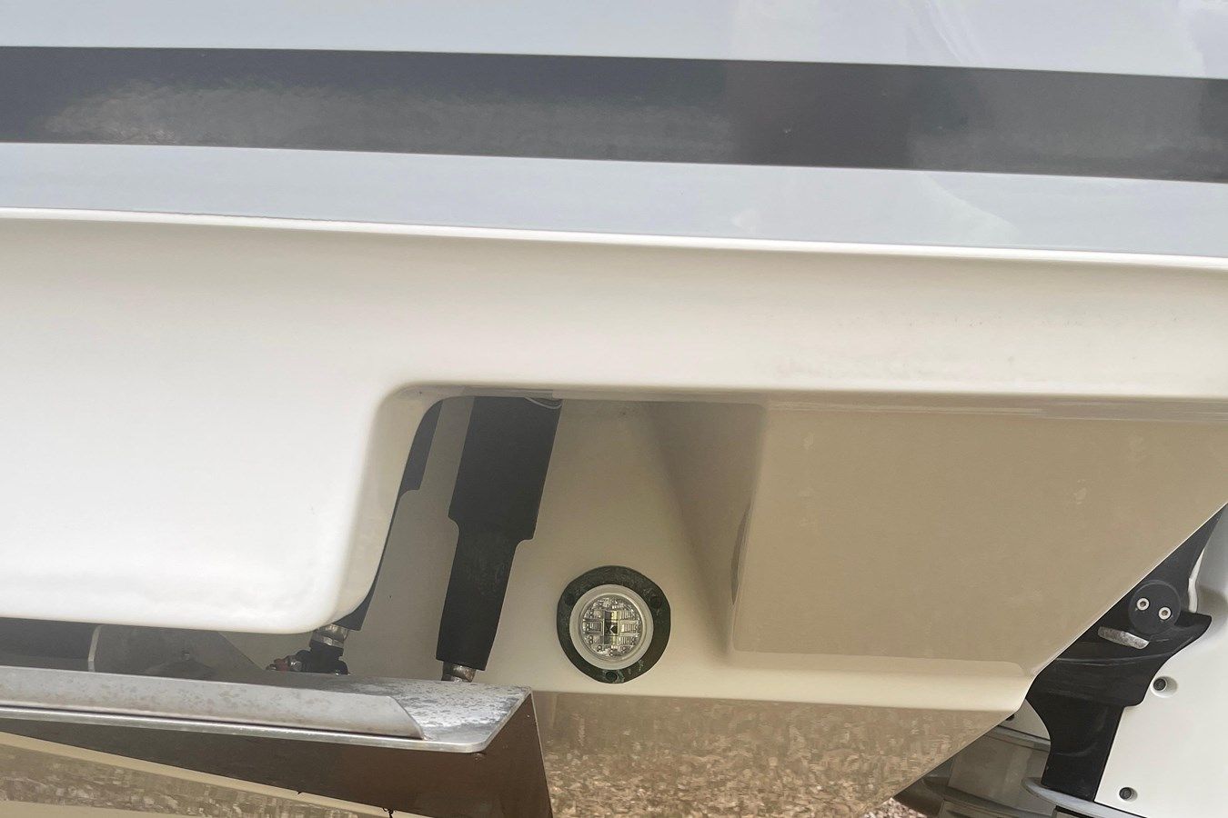 best yacht sales deals Hey Jude 380 Outrage