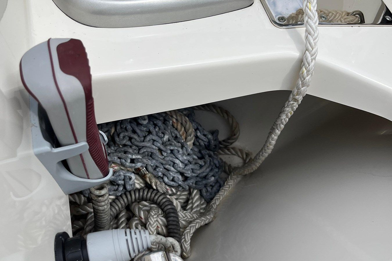 best yacht sales deals Hey Jude 380 Outrage