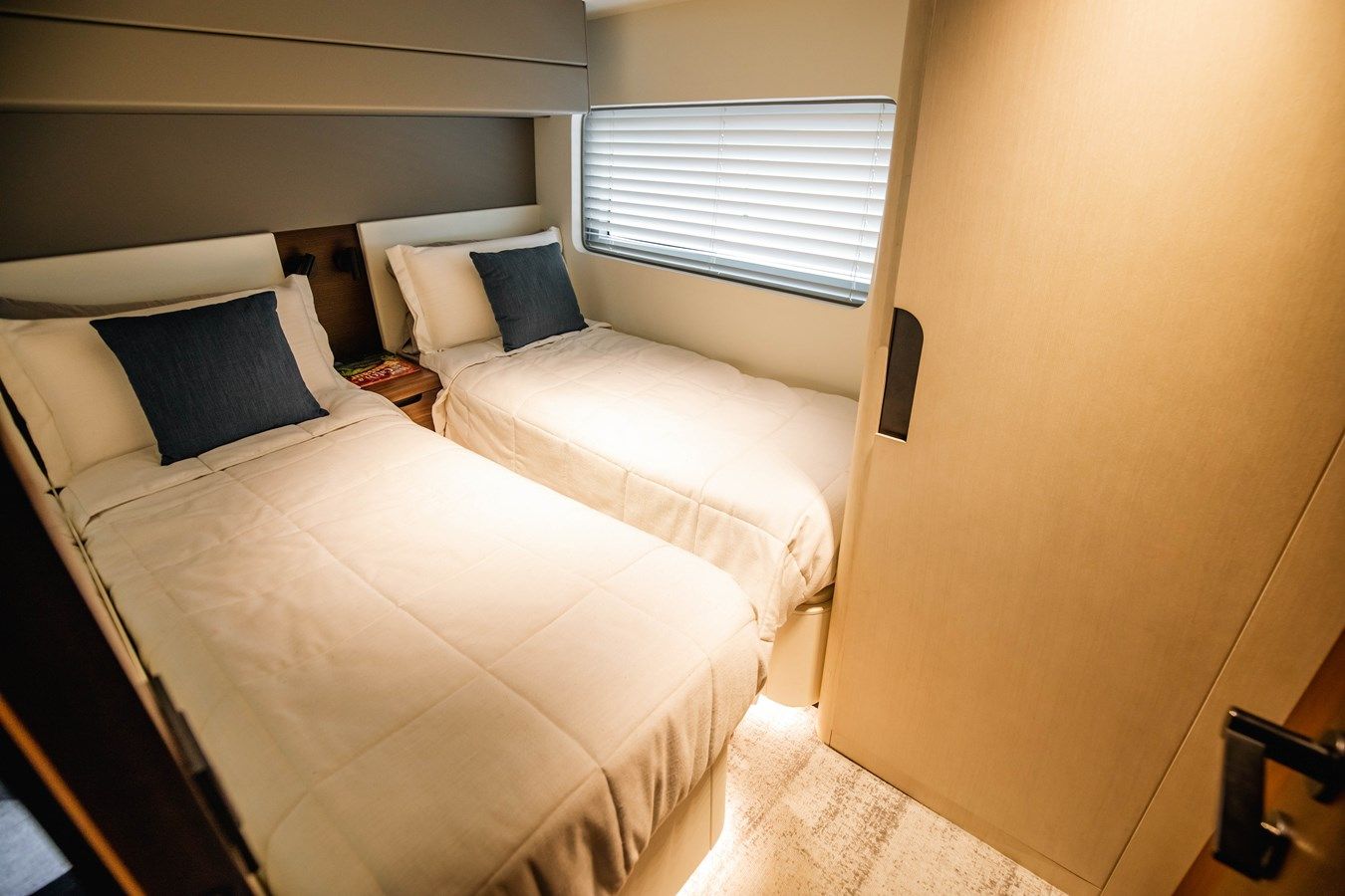 the best price on Christa Lee AS5