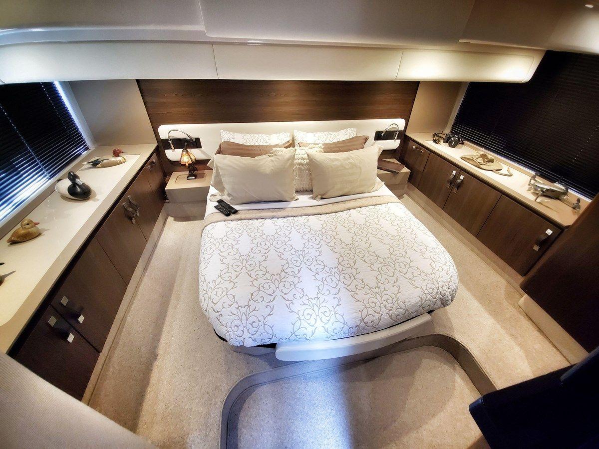 Buy a yacht MAI NAVIGARE - Azimut Yachts