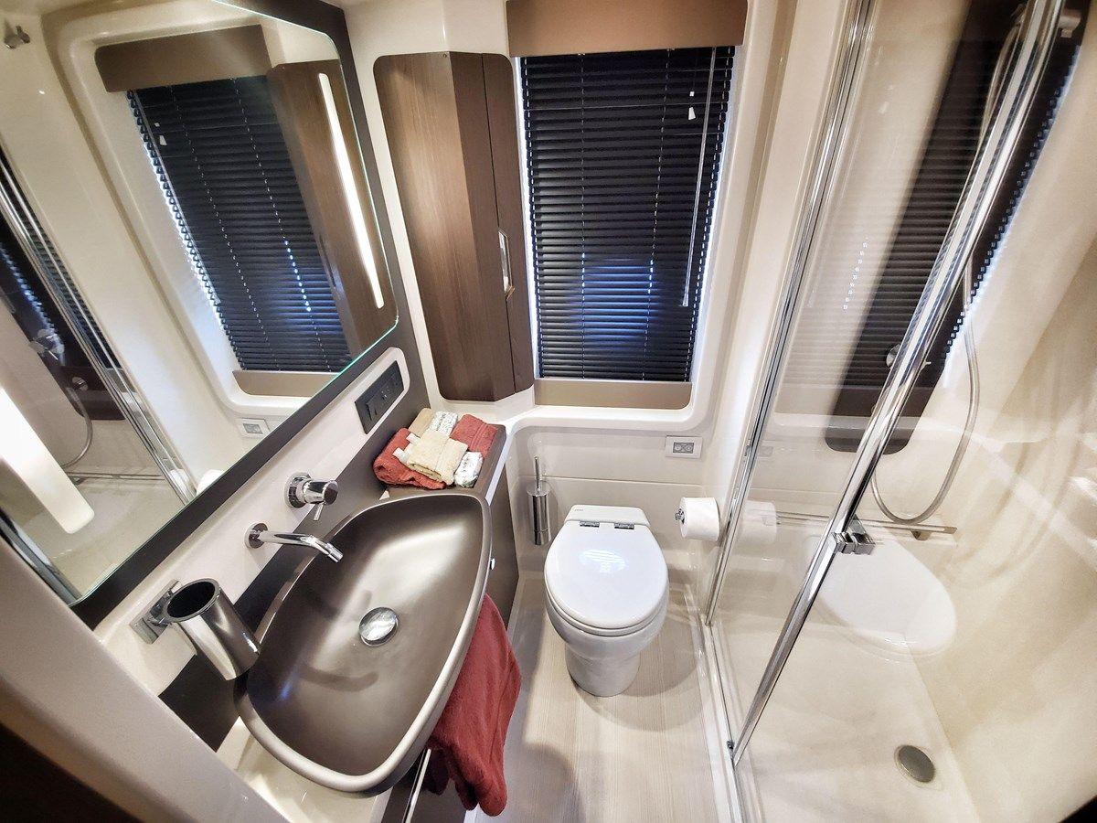 Buy a MAI NAVIGARE at Shestakov Yacht Sales