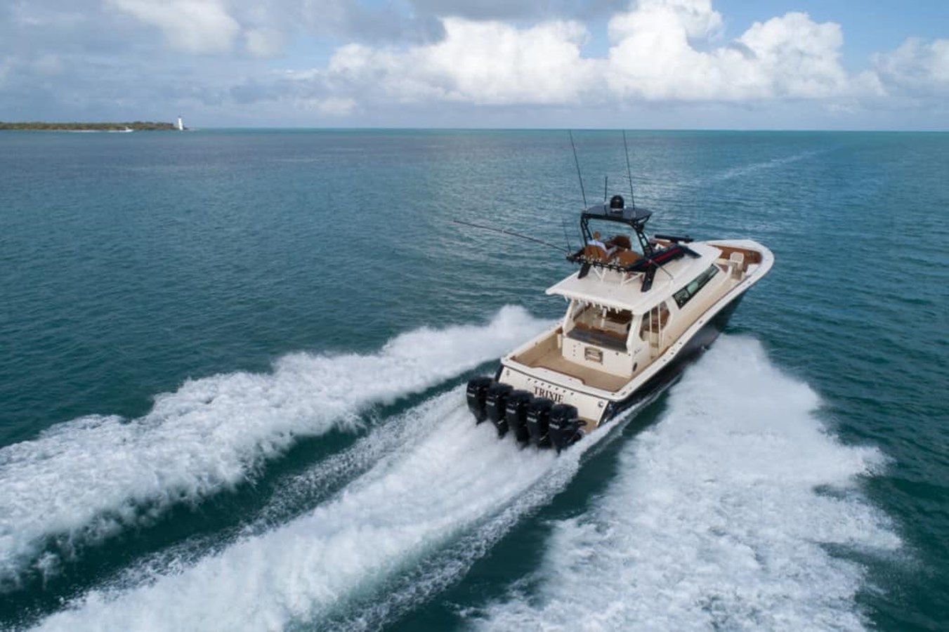 Лучшая цена на 2024 Scout 530 LXF - SCOUT BOATS