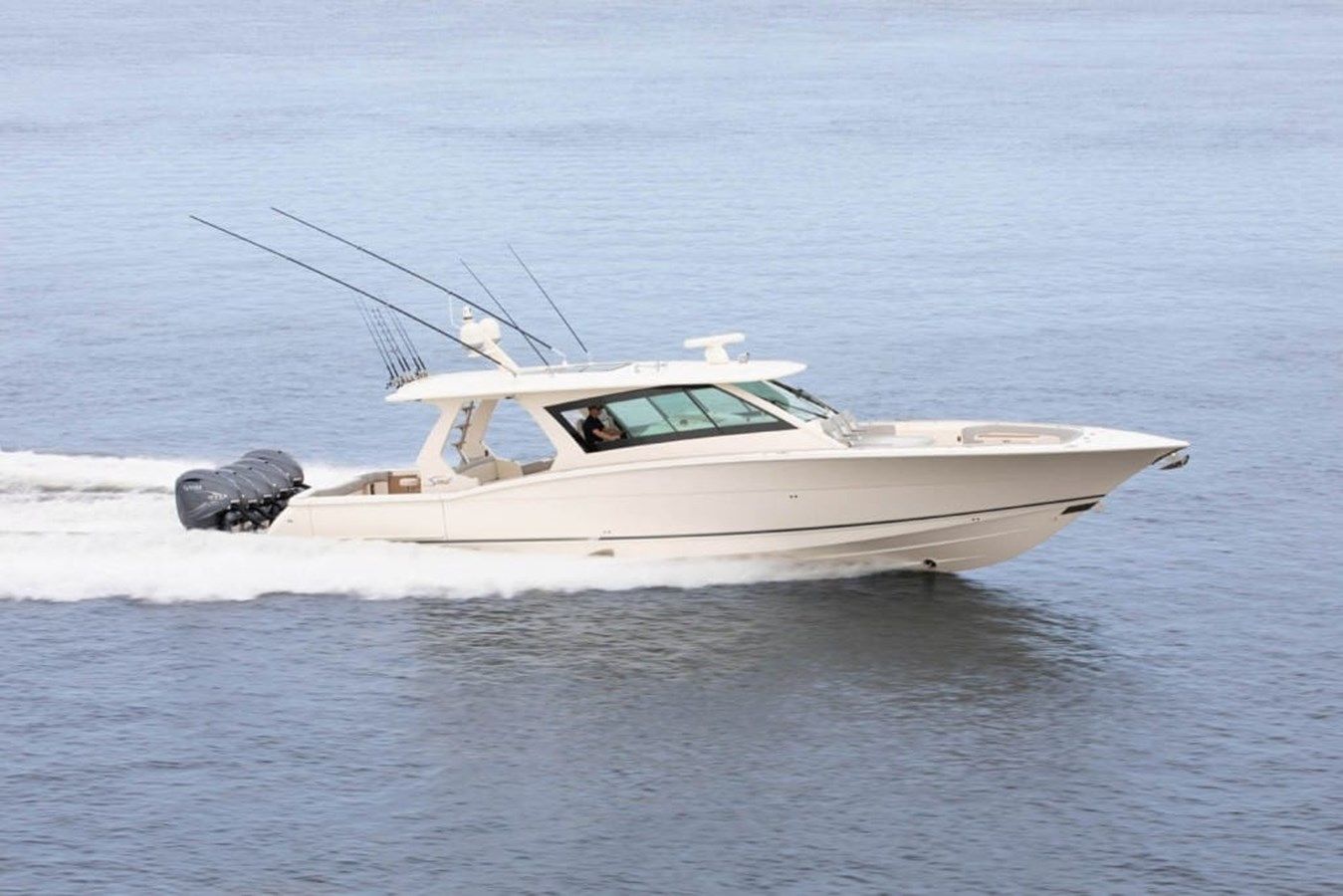 Стоимость яхты 2024 Scout 530 LXF