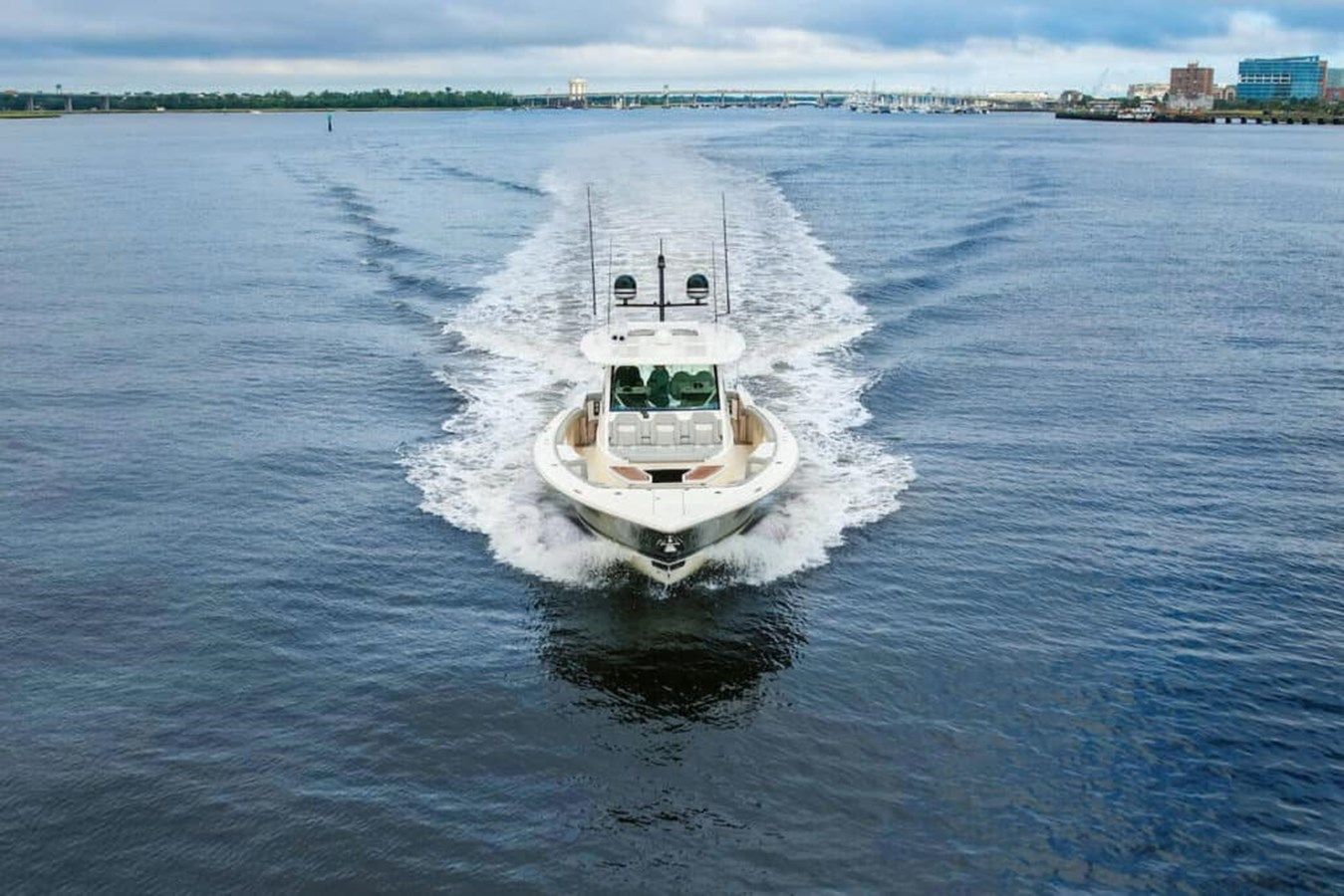 Купить яхту 2024 Scout 530 LXF 530 LXF в Shestakov Yacht Sales