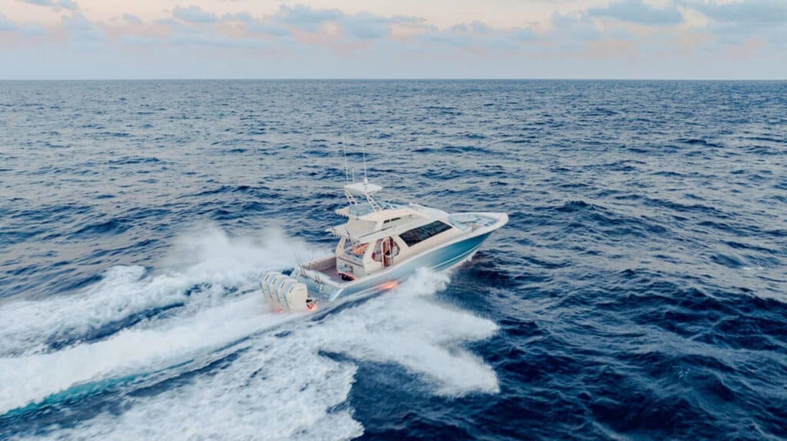 Стоимость яхты 2024 Scout 530 LXF 530 LXF