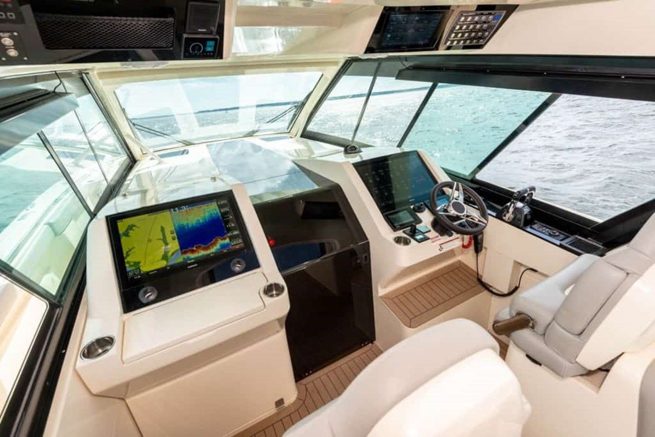 Купить 2024 Scout 530 LXF - SCOUT BOATS