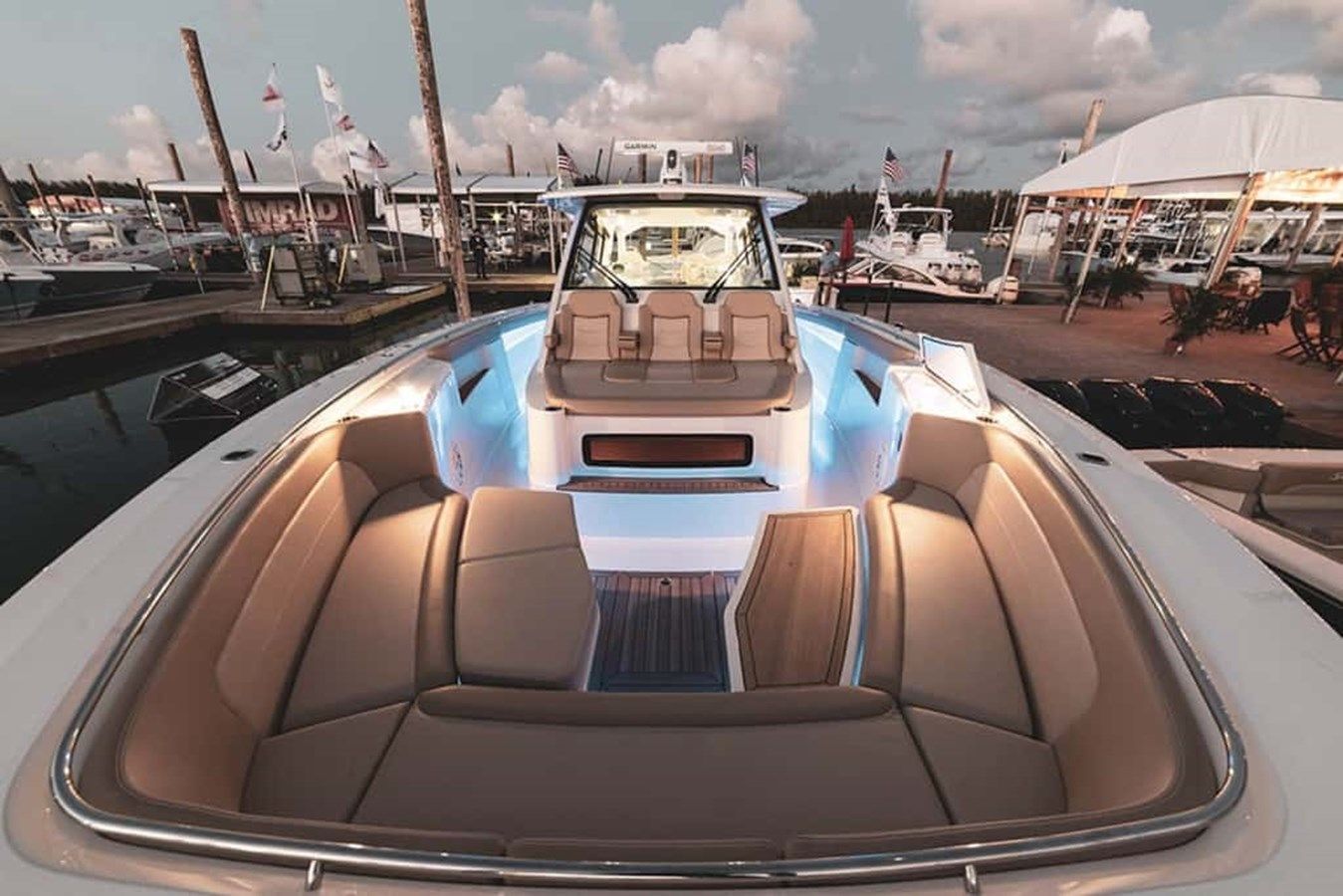 Продажа яхты 2024 Scout 530 LXF - SCOUT BOATS