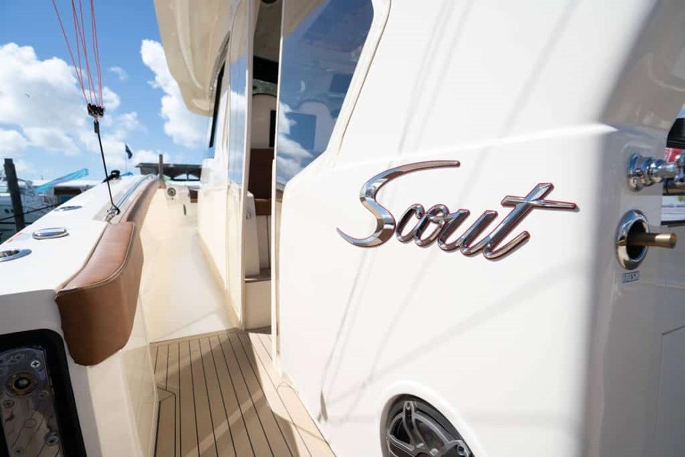 Продажа яхты 2024 Scout 530 LXF