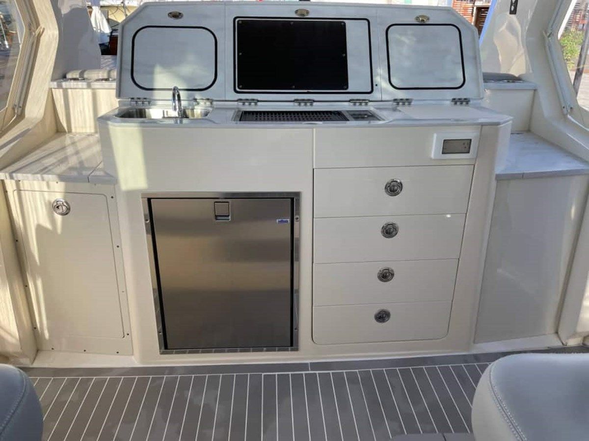 Купить 2024 Scout 530 LXF - SCOUT BOATS