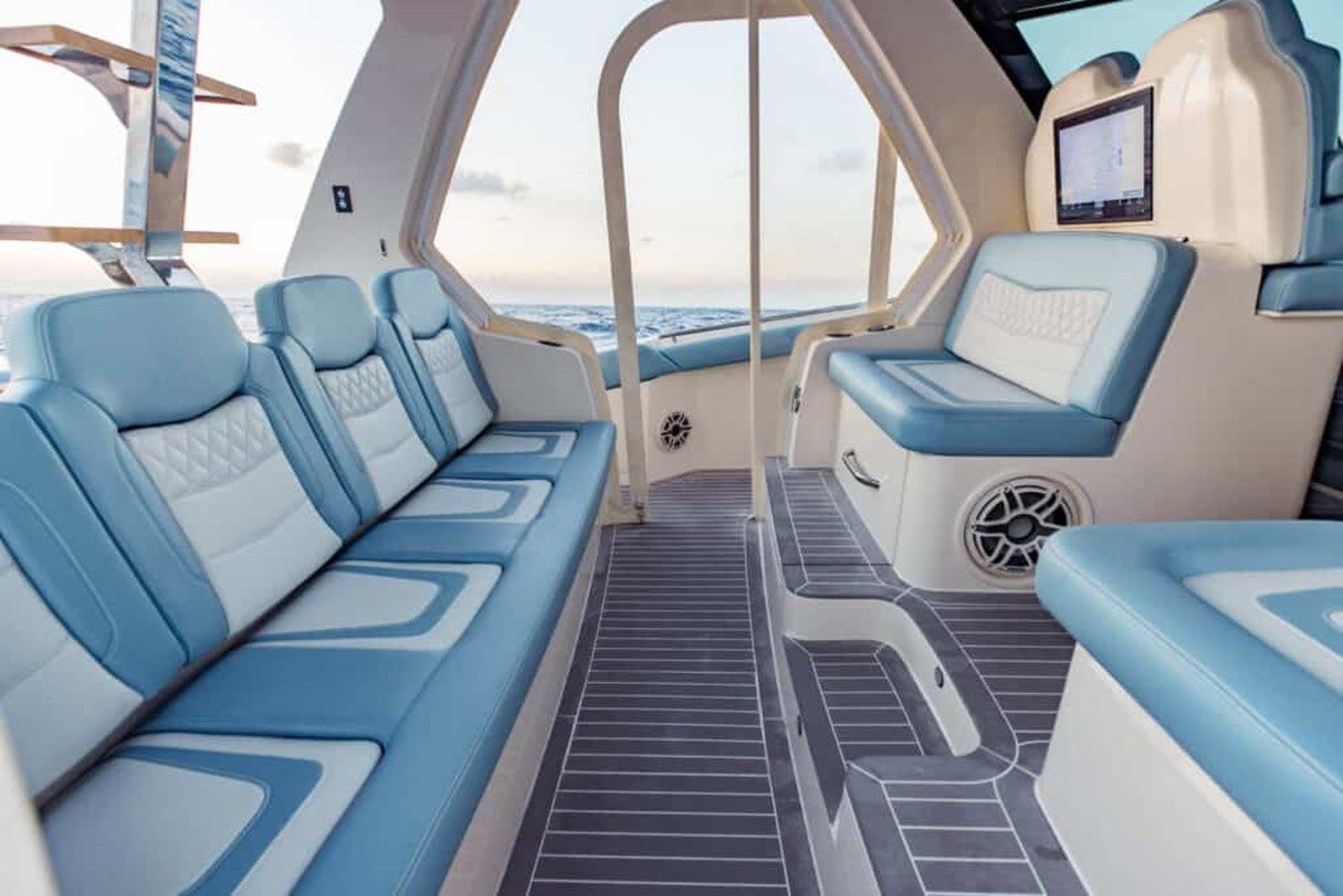 Купить яхту 2024 Scout 530 LXF 530 LXF в Shestakov Yacht Sales