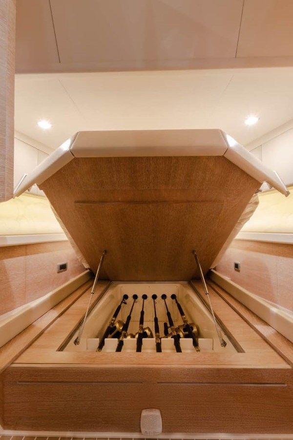 Купить яхту 2024 Scout 530 LXF 530 LXF в Shestakov Yacht Sales