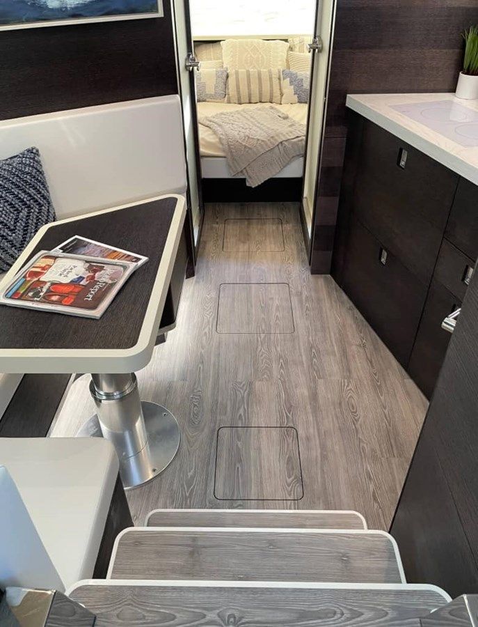 Стоимость яхты 2024 Scout 530 LXF 530 LXF