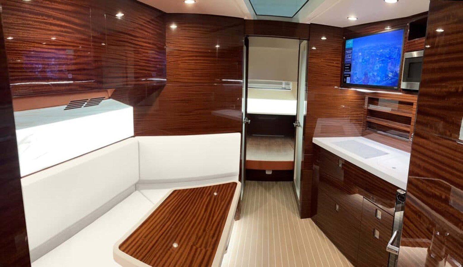 Продажа яхты 2024 Scout 530 LXF 2024