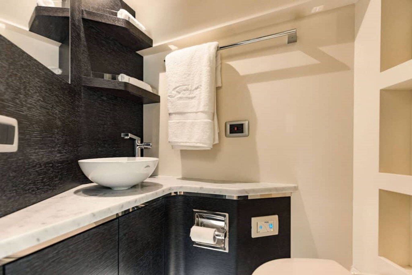 Лучшие предложения покупки яхты 2024 Scout 530 LXF 2024