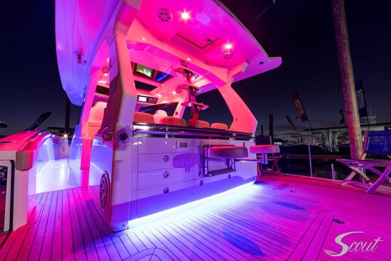 Купить 2024 Scout 530 LXF - SCOUT BOATS