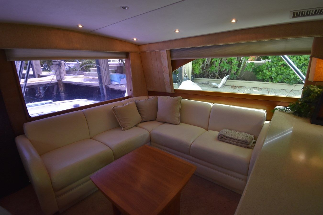 the best price on - 48 Super Sport