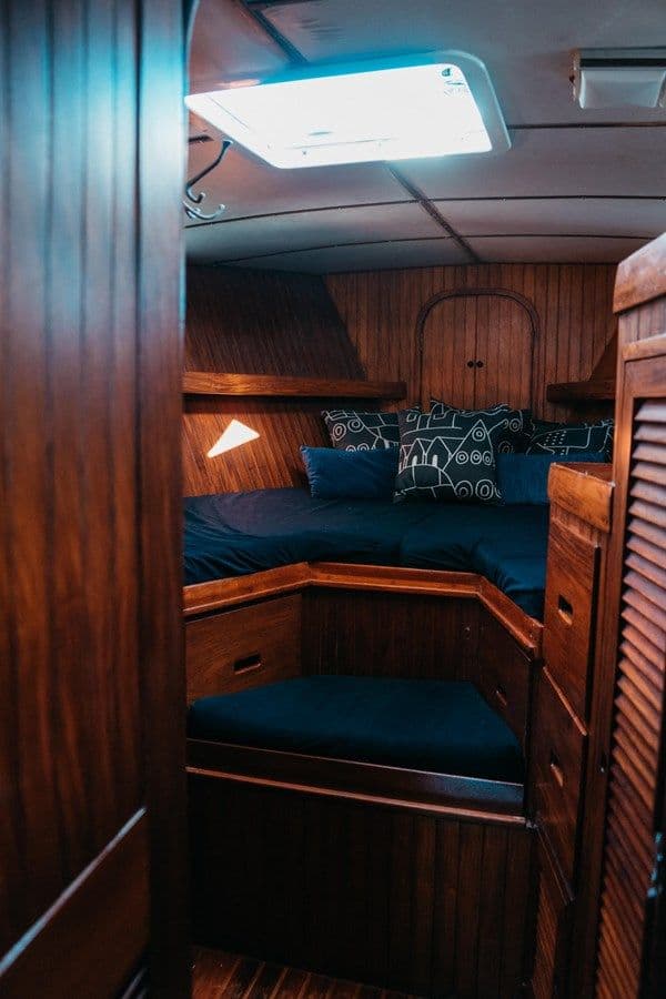 PAN OCEANIC 43 Pan Oceanic 43 price