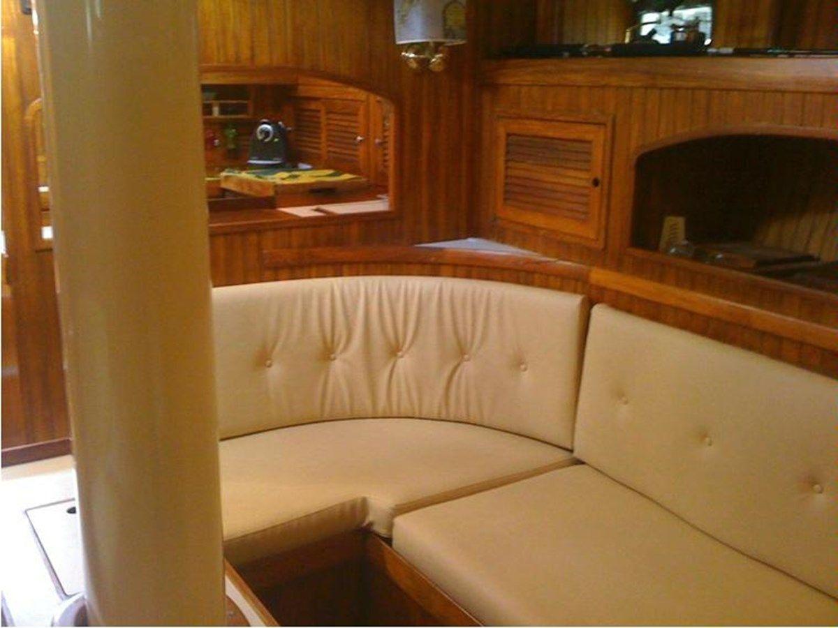 Buy a yacht PAN OCEANIC 43 1986