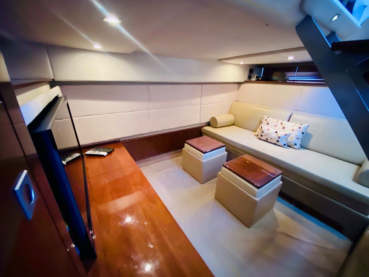 Buy a Hyde-A-Way at Shestakov Yacht Sales