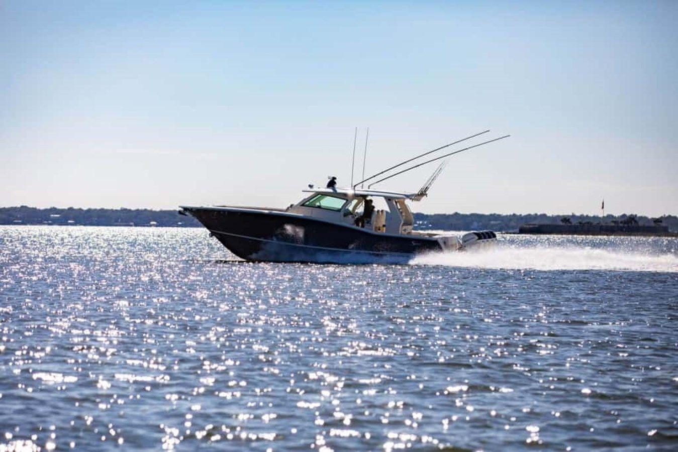 best yacht sales deals 2024 Scout 425 LXF 42