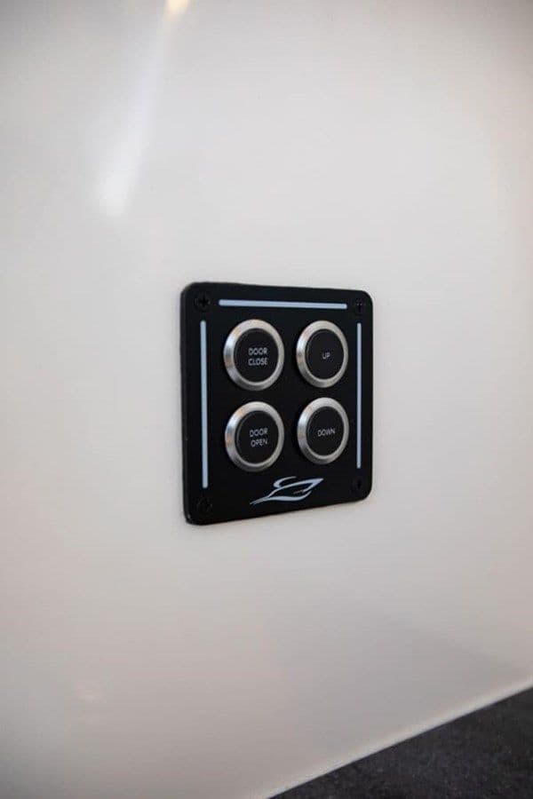 Buy a yacht 2024 Scout 425 LXF 2024