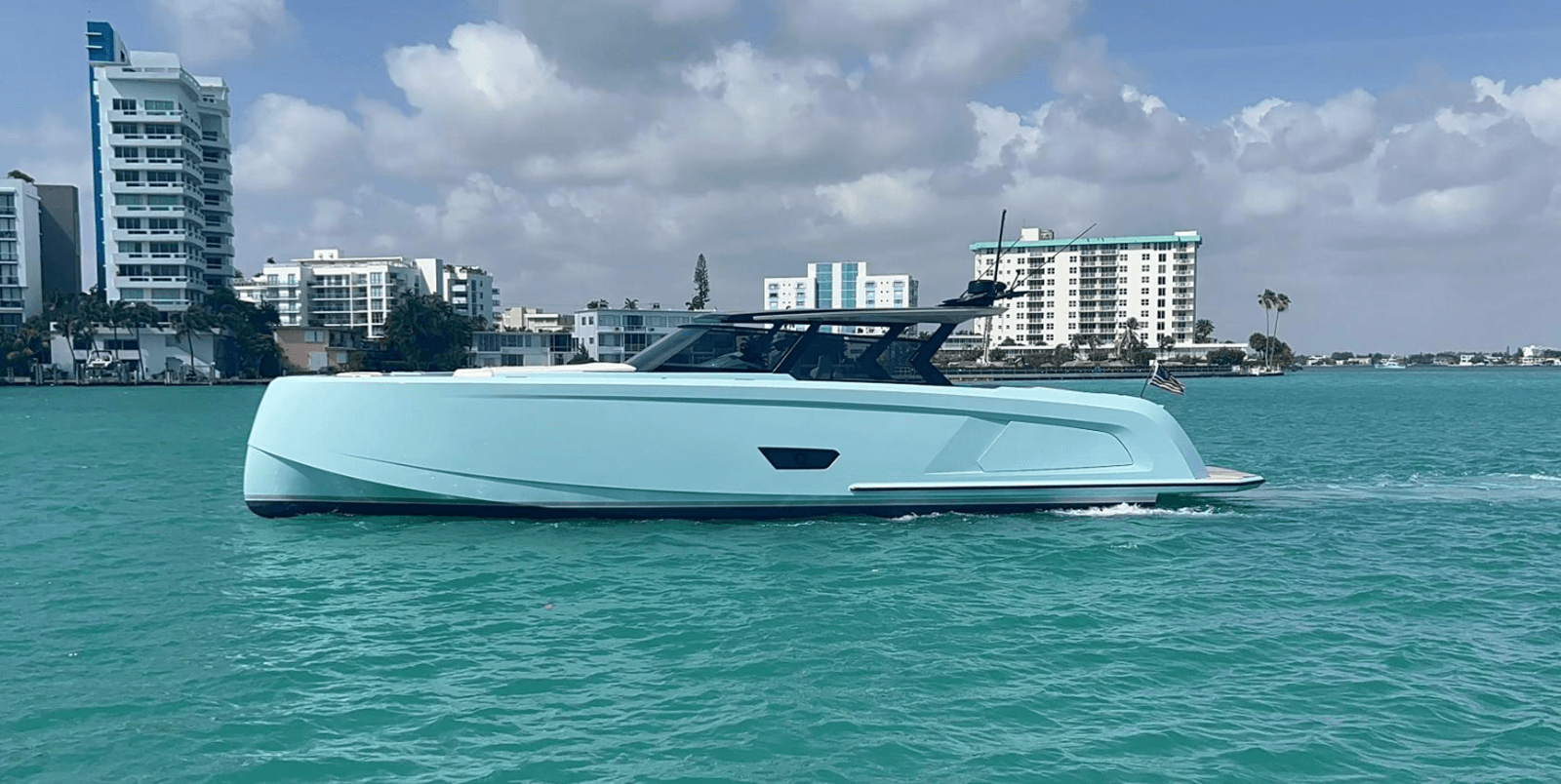 the best price on Shaloha - VANQUISH YACHTS