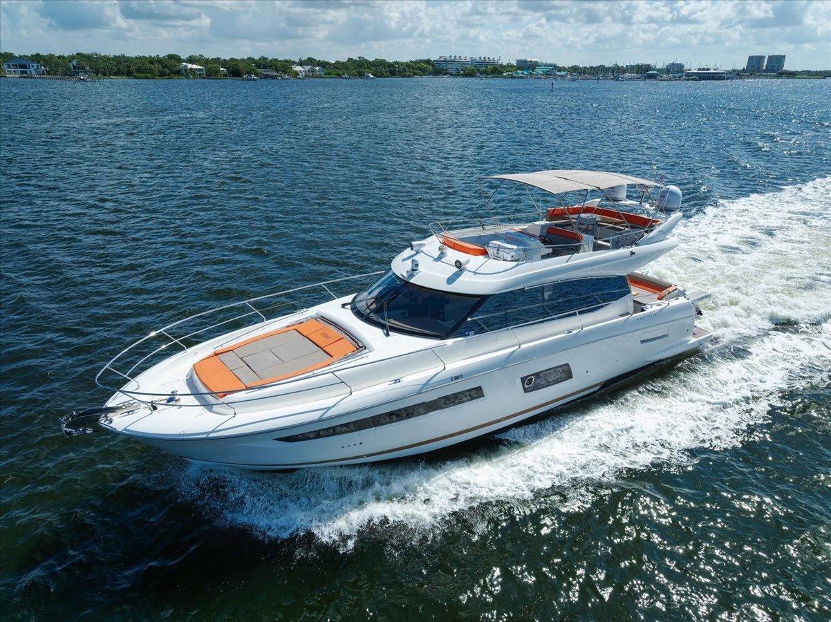 Buy a 2015 Prestige 550 Fly - PRESTIGE at Shestakov Yacht Sales
