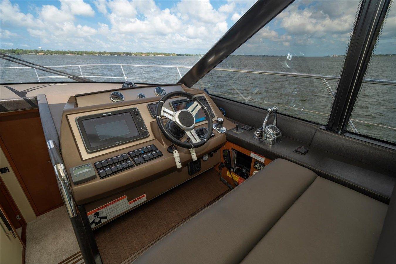 2015 Prestige 550 Fly - PRESTIGE yacht sale