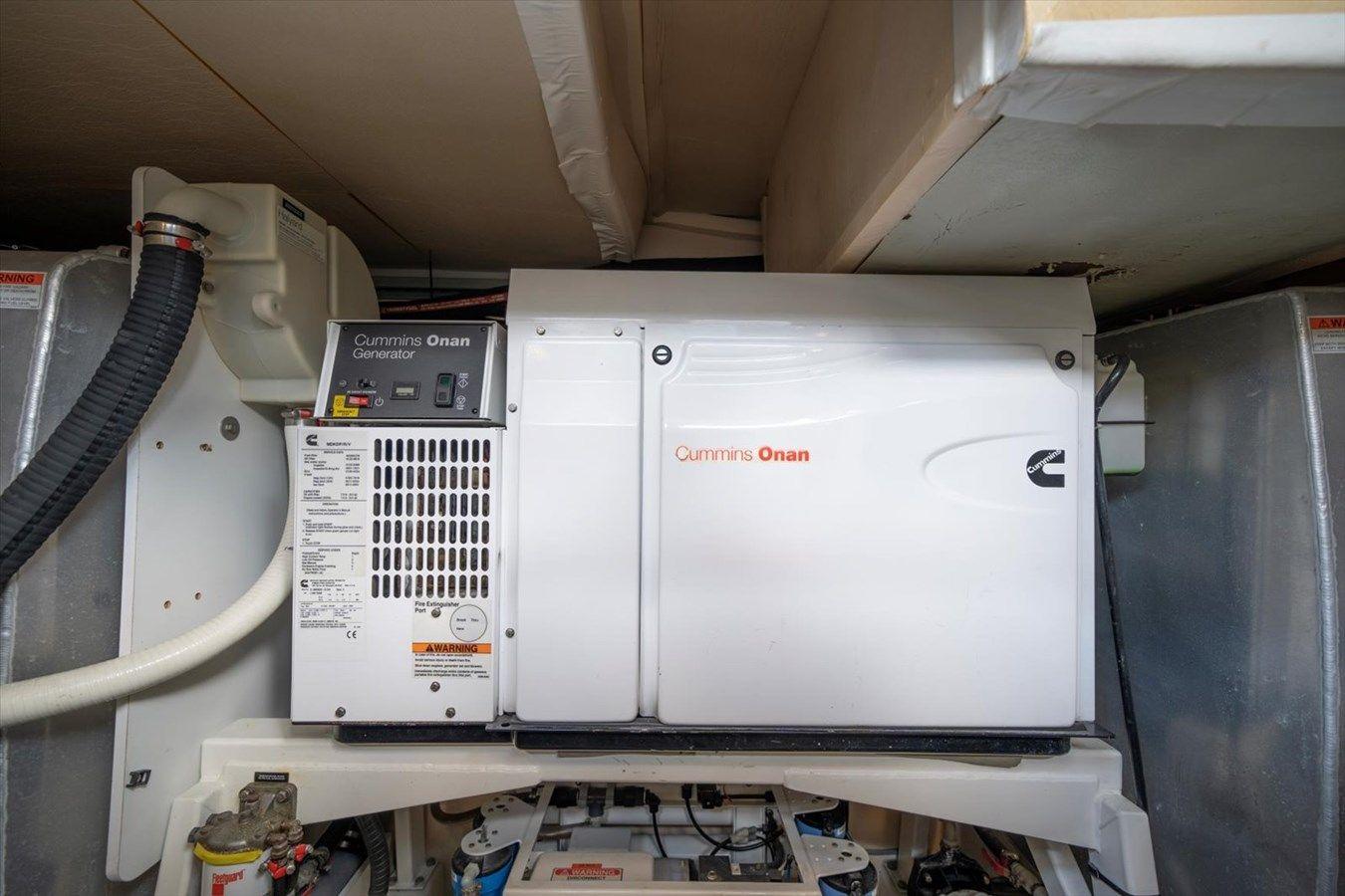 2015 Prestige 550 Fly yacht sale