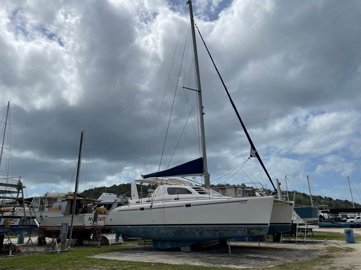 Buy a 2000 Moorings 3800 Moorings 3800 at Shestakov Yacht Sales