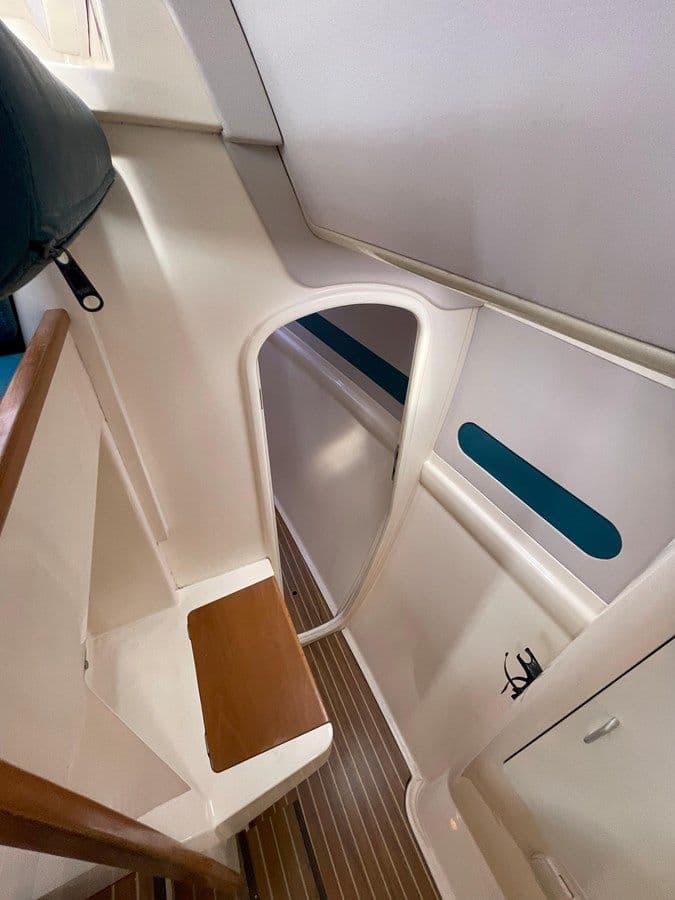 best yacht sales deals 2000 Moorings 3800 38