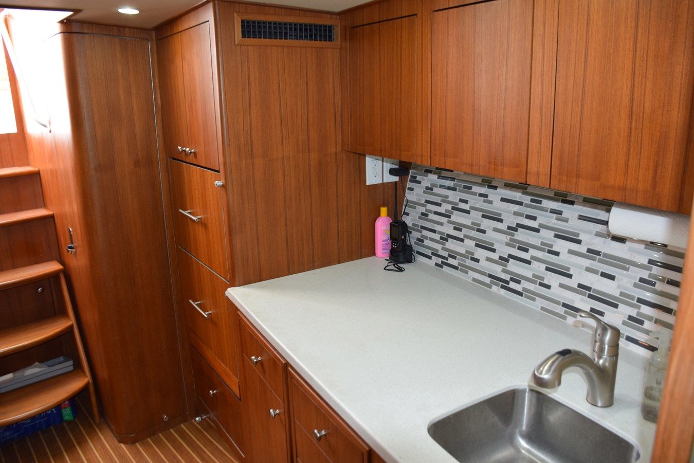 Купить CAZADORA Warren O'Neal 2015 renovation