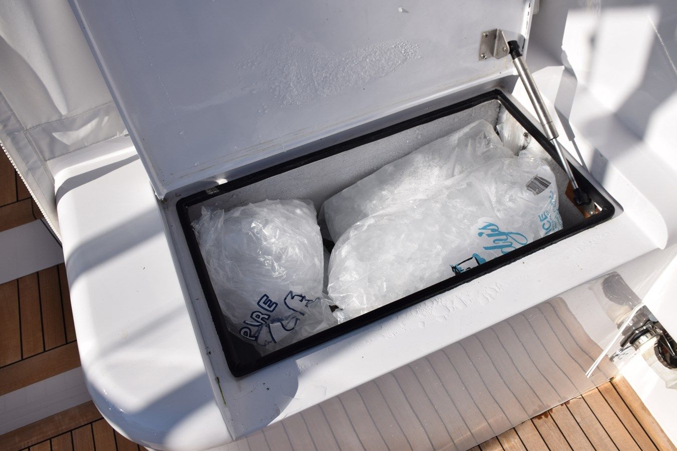 Купить CAZADORA 38