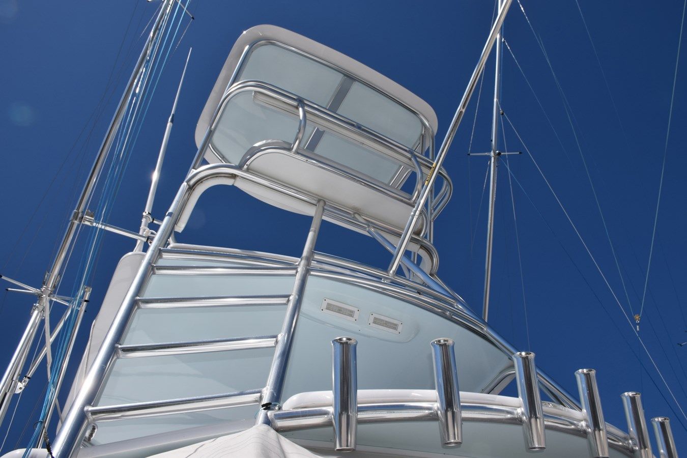 Продажа яхты CAZADORA Warren O'Neal 2015 renovation