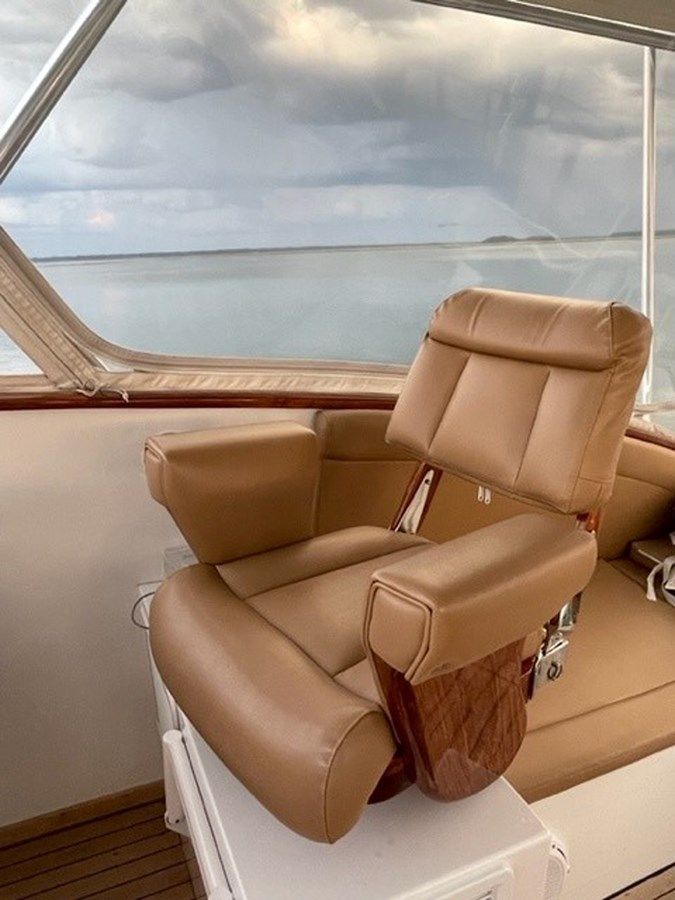 Продажа яхты CAZADORA - CUSTOM CAROLINA