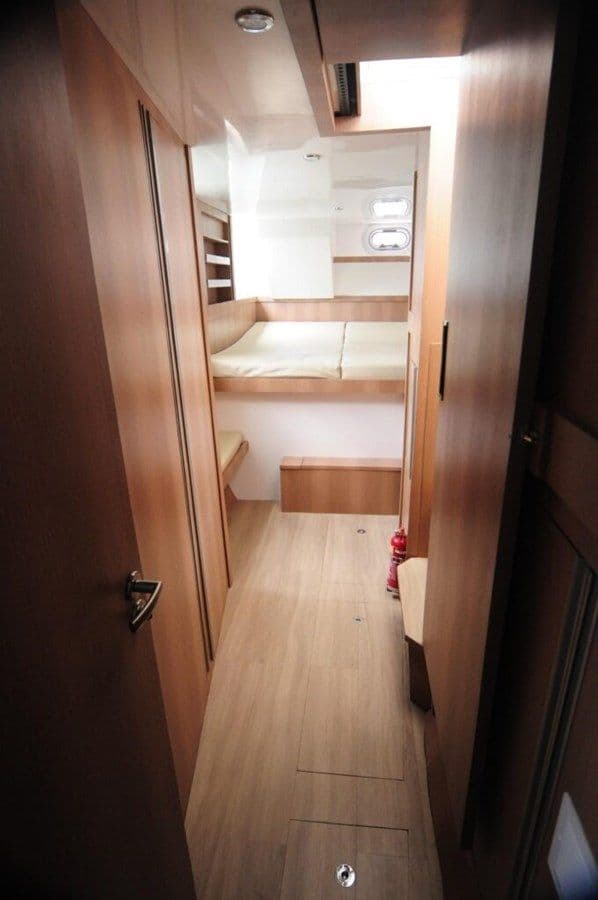 Buy a yacht 2023 Dolphin 380 2023