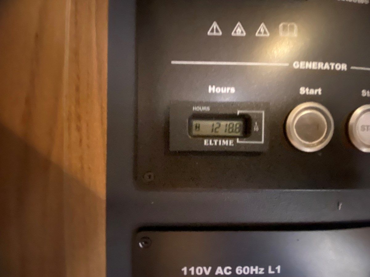 Buy a yacht - - Sunseeker