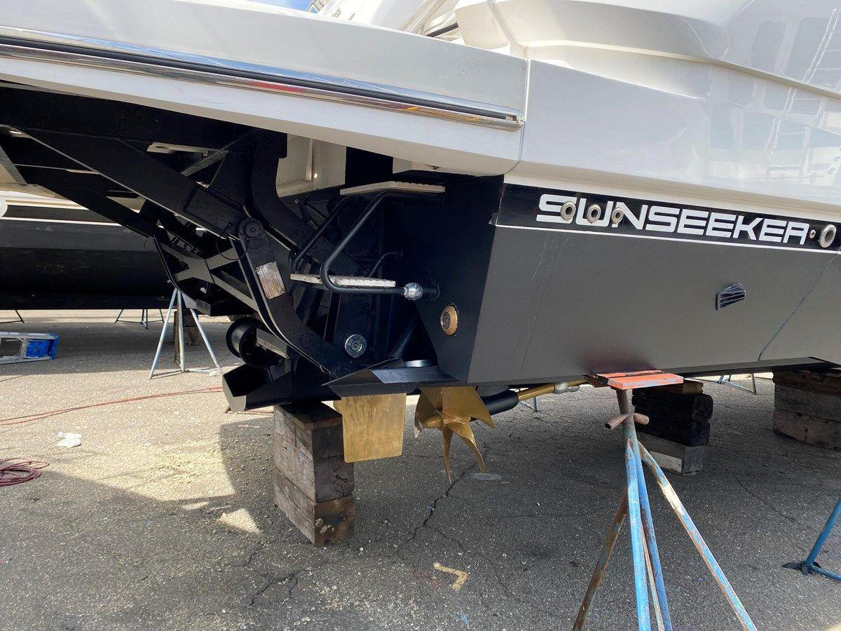 the best price on ARAGON 2017