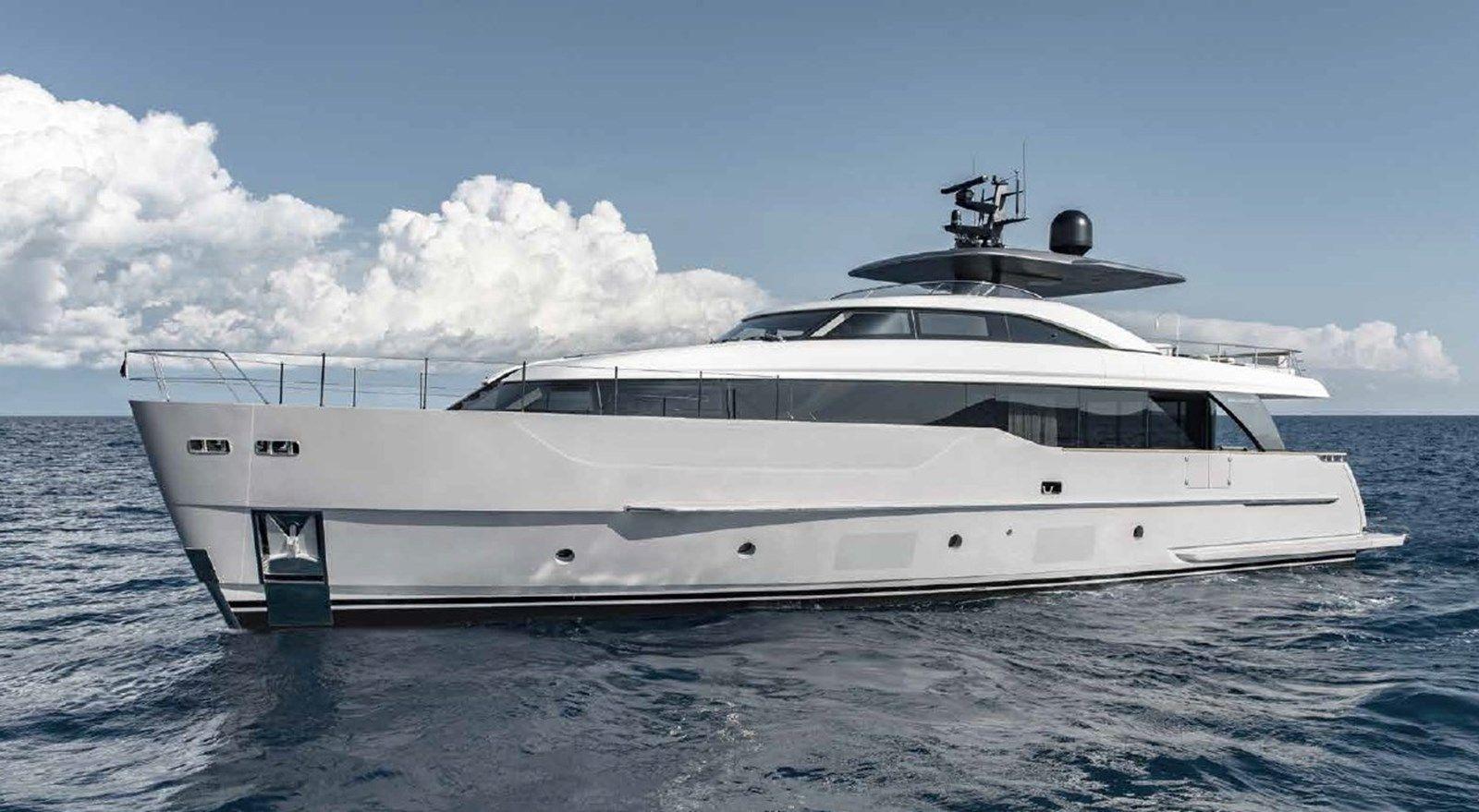 SD90127 90 yacht sale