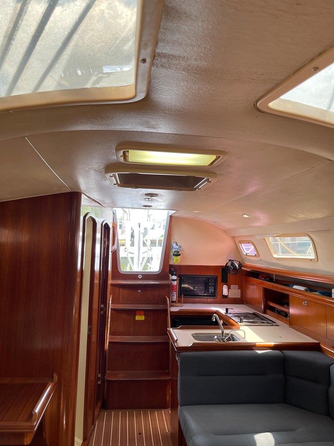 Купить яхту SANDALO 2006 в Shestakov Yacht Sales