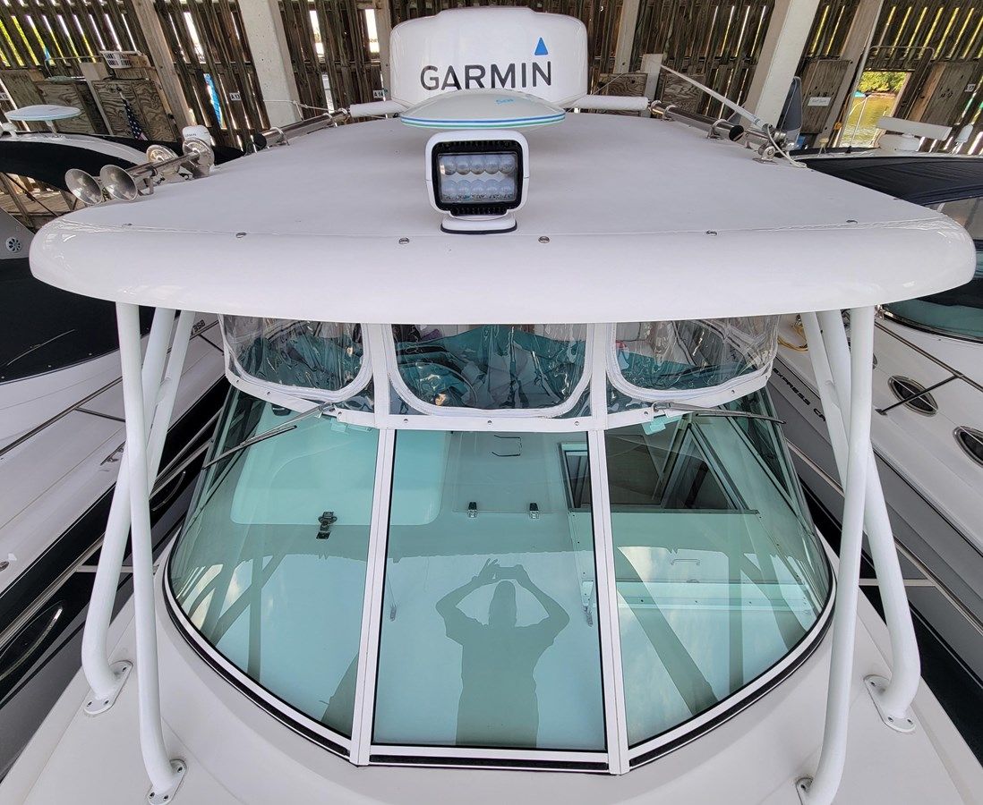 Buy a Y-KNOT 2021 at Shestakov Yacht Sales