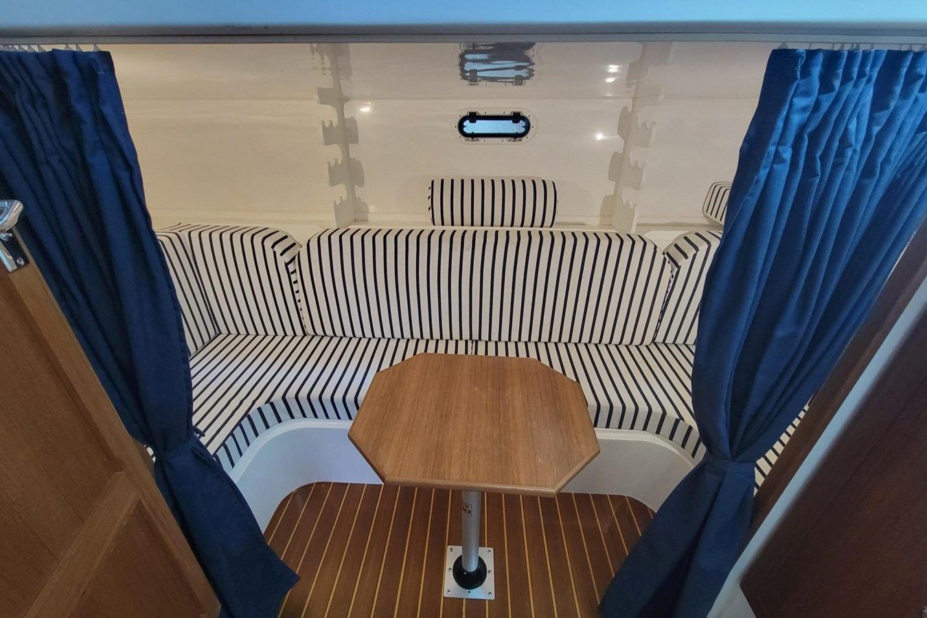 Y-KNOT - STAMAS price