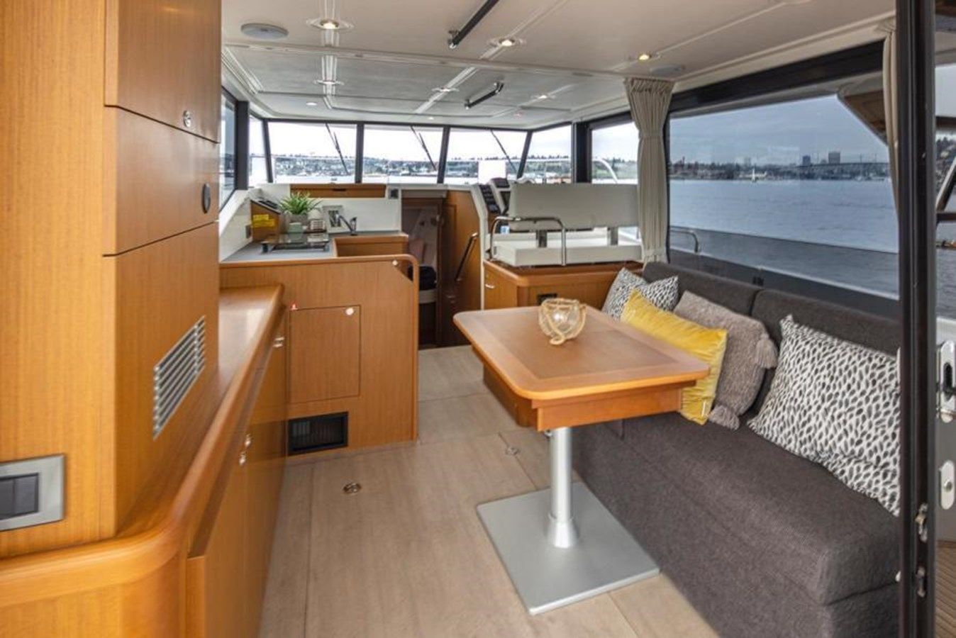 Buy a yacht In Stock - Beneteau