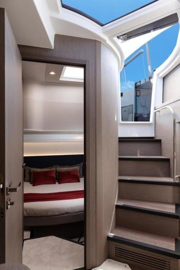 Купить яхту In Stock 45 в Shestakov Yacht Sales