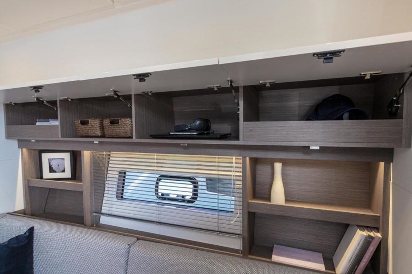 Продажа яхты In Stock - Beneteau