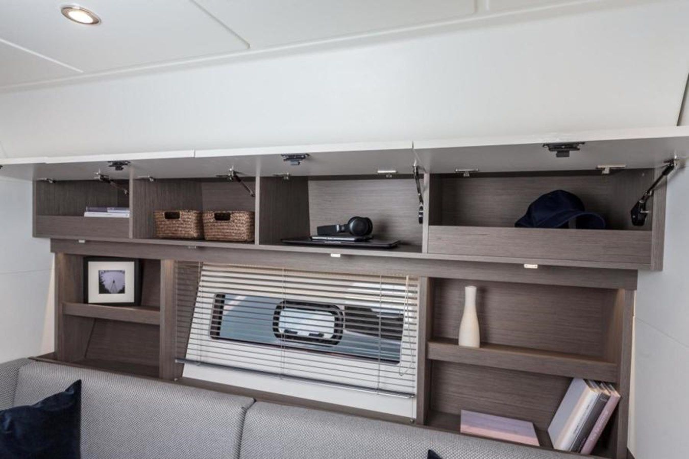 Продажа яхты In Stock - Beneteau