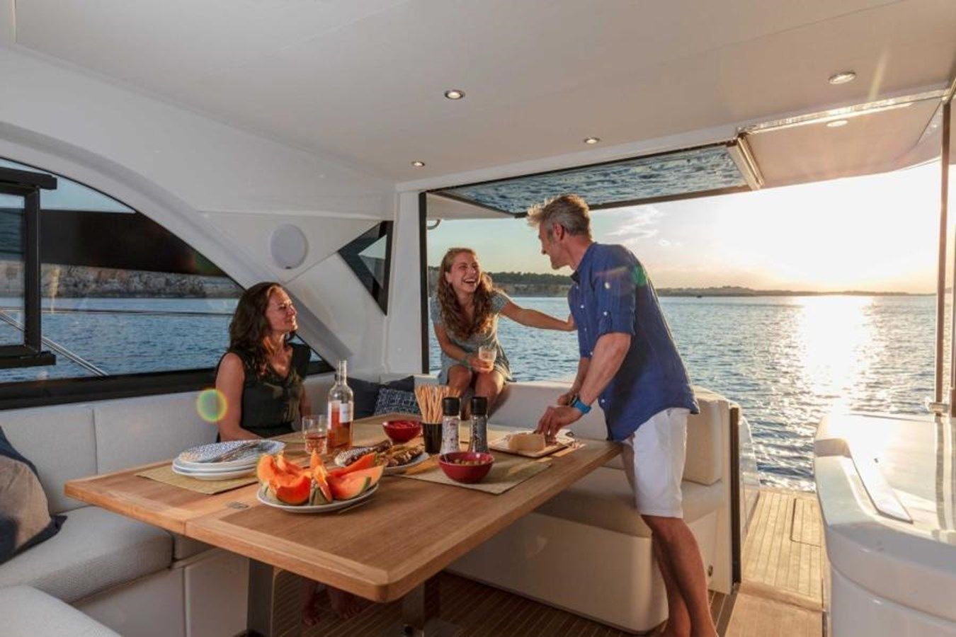 Продажа яхты In Stock 2023