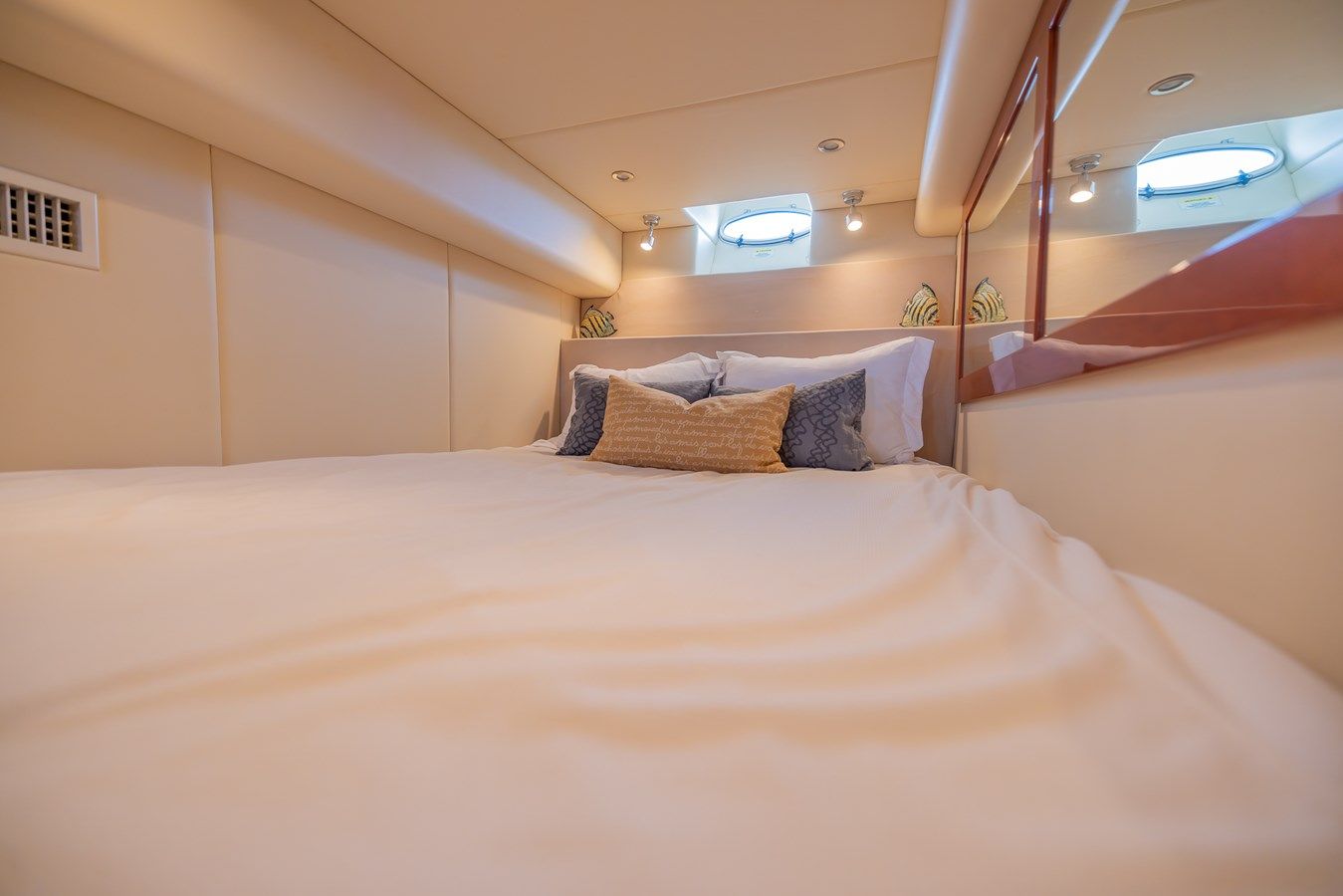 Buy a IMAGINE at Shestakov Yacht Sales