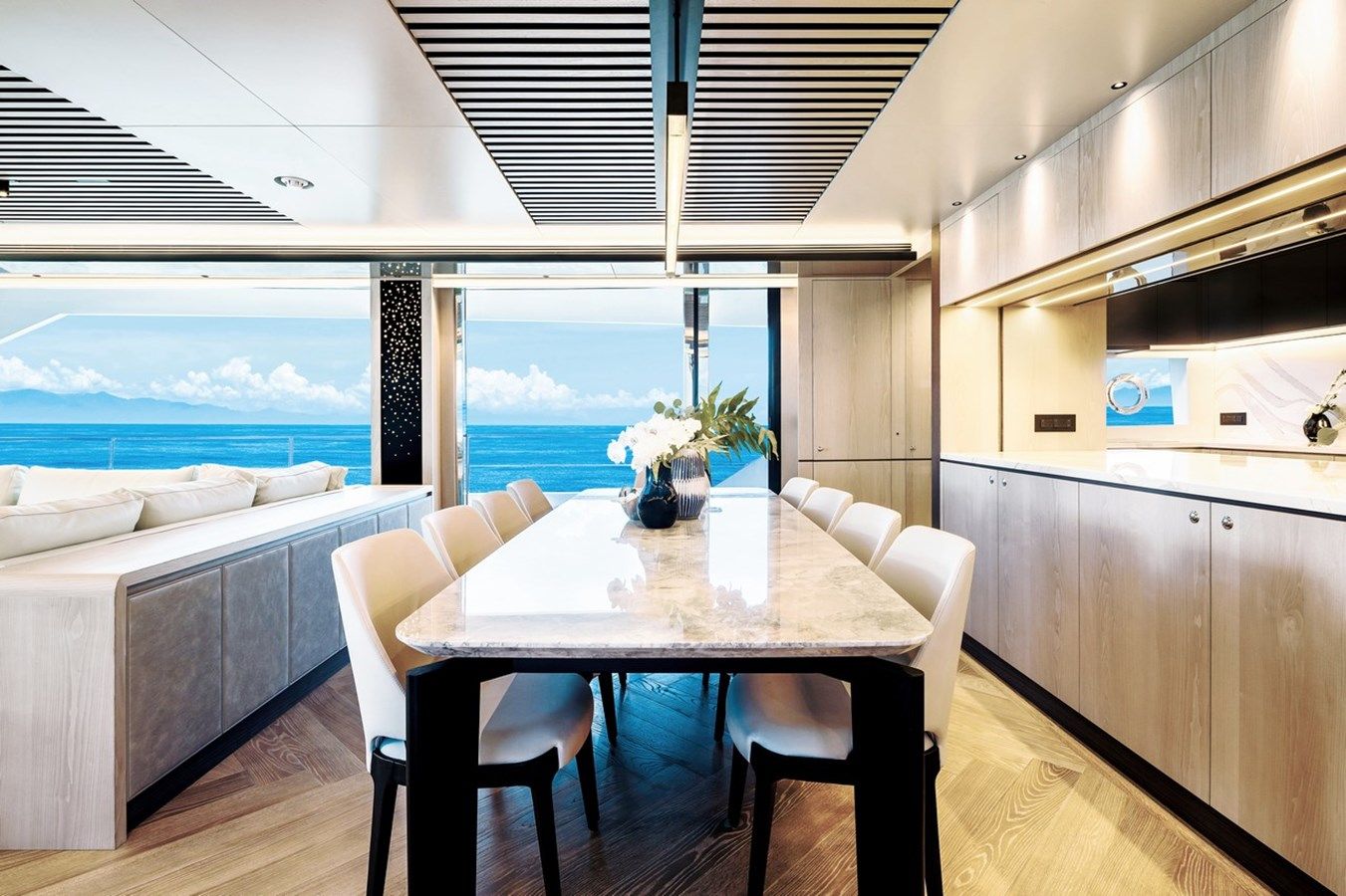 Horizon FD90 - Horizon Yachts yacht sale