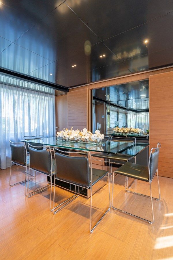 Buy a yacht BEYOND BEYOND 90 Argo